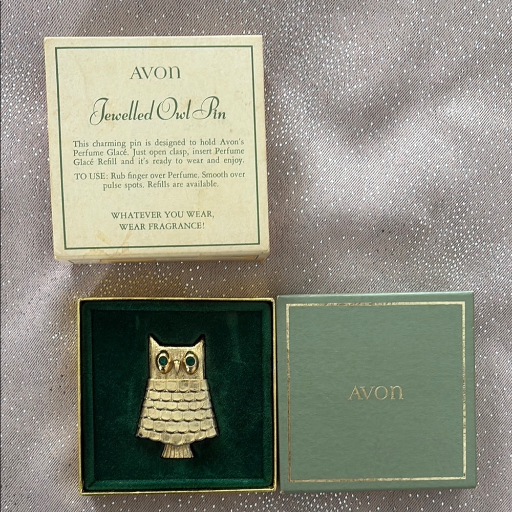 Avon Gold-Toned Owl Brooch with Green Accents